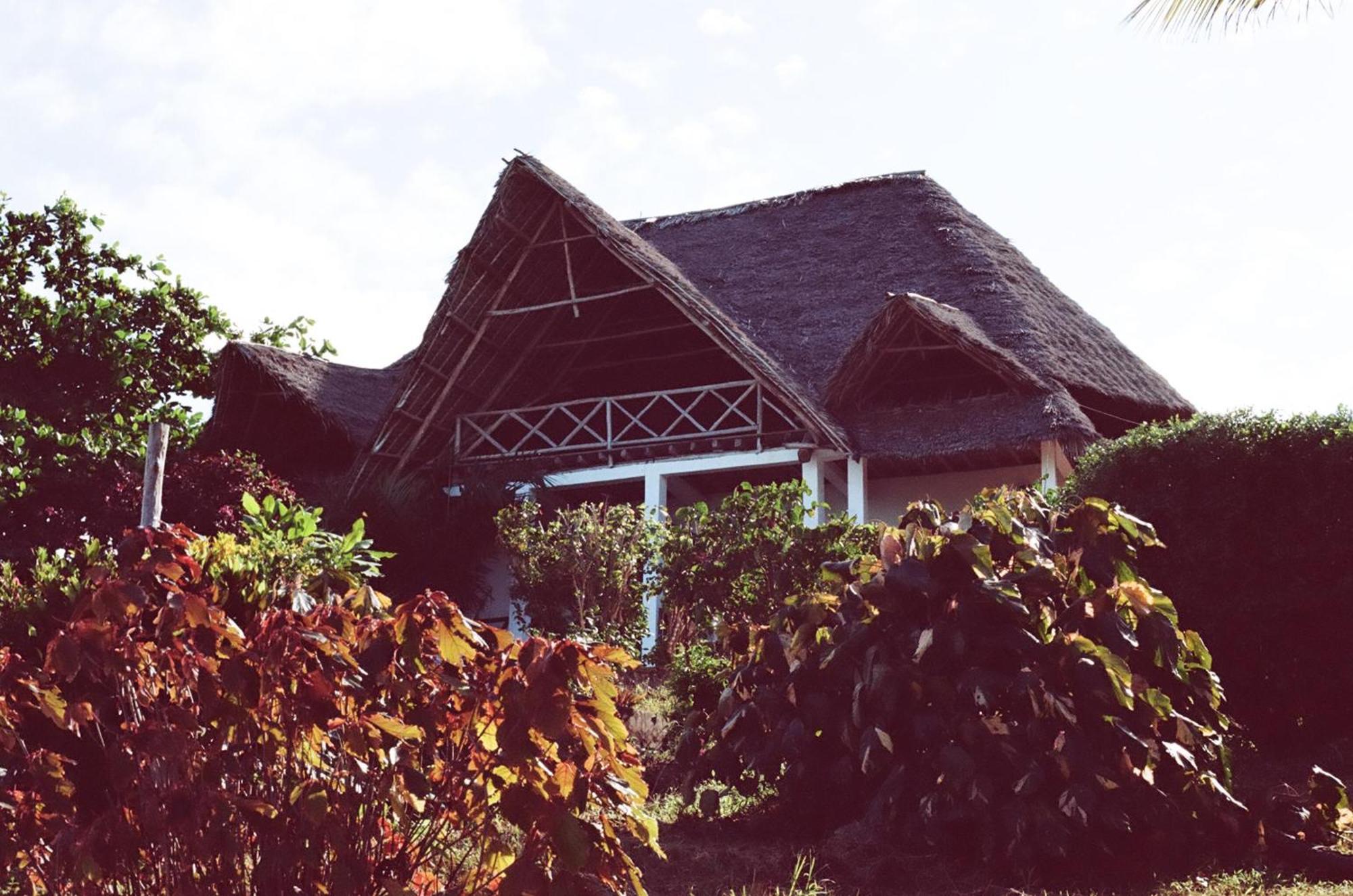 Sazani Beach Lodge And Tidal Lounge Nungwi Kültér fotó
