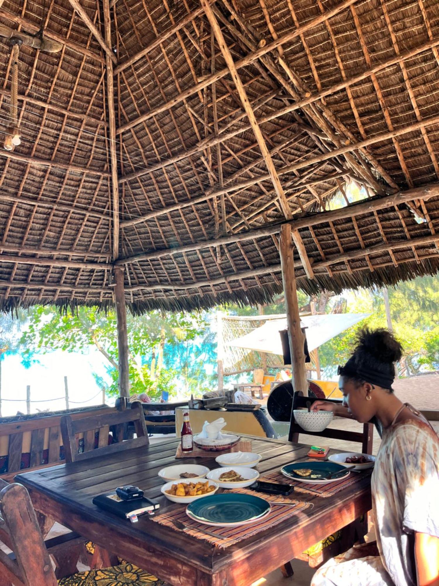 Sazani Beach Lodge And Tidal Lounge Nungwi Kültér fotó